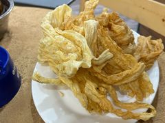 炸腐竹-濠轩阁特色生蚝火锅(水湾路店)
