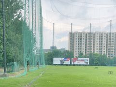 -仙霞高尔夫练习场-停车场