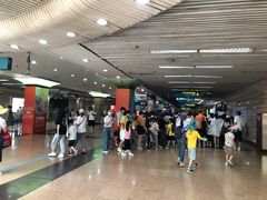 -上海科技馆(地铁站)