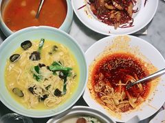 -雀蓝川菜(奥体广场店)