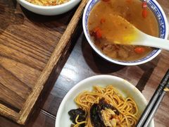 -蟹上黄·蟹黄面·江南糖水(人民广场店)