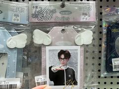 -Love Star追星馆(上海静安大悦城店)