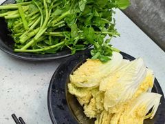 -肥仔文澳门猪骨煲(南京西路店)