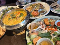 -大头虾越式风味餐厅(光明广场店)