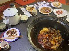 -缘福乡村铁锅炖民宿(八达岭店)