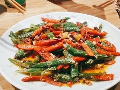 -先启半步颠小酒馆(常熟万达广场店)