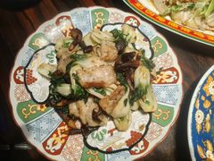 -粤·向群饭店(麓景路店)