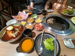 -香猪坊韩国烤肉专属门店(魏公村店)