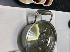 -红鼎豆捞·非遗鲍皇汤火锅(宝丰路店)