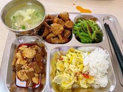 -浩海火燒雲傣家菜(芮欧百货店)