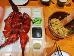 -老滇山寨•云南特色菜•地方菜•民族风情歌舞表演(金碧店)