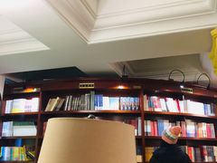 -果戈里书店