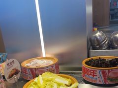 -龍歌自助小火锅(市北CBD万达店)