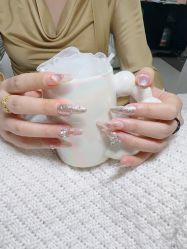 -UN·桃喜日系美睫美甲