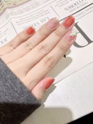 -十月·日式美甲美睫·纹眉
