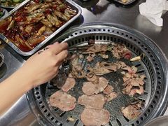 -马路牙子烧烤音乐酒馆(望京店)