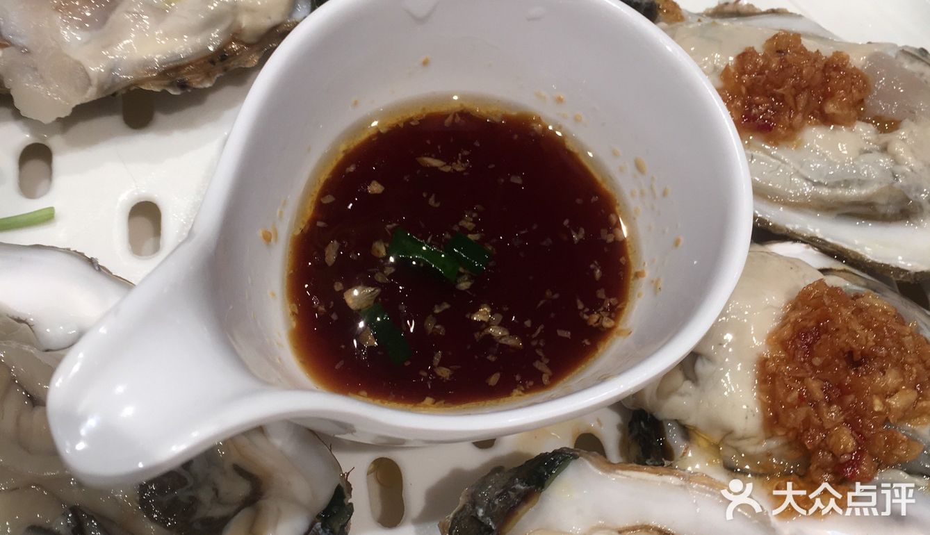 非常勤快。一次满意的就餐