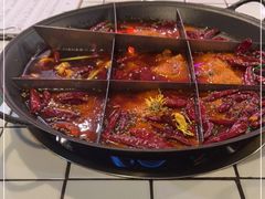 -财二舅火锅招待所