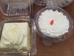 -红宝石·鲜奶小方·海派西点房(丰庄店)