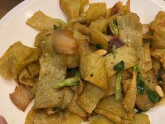 -黄泥岗·地道湖北菜(奥特莱斯店)