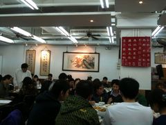 帮大家拍的招牌，有价格-香港蓮香樓(上環店)