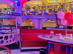 -巴特餐饮6加1音乐餐吧·新疆菜