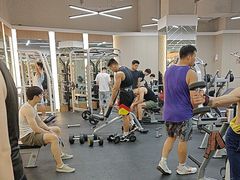 -美航国际健身(北京华联店)