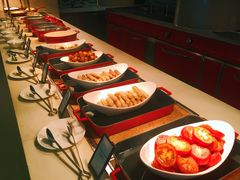 -海口绿发希尔顿酒店-田园汇自助餐·三文鱼·海鲜