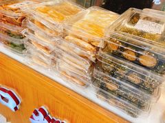 -上海虹口糕团(福州路店)