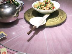 -宣海荣锅贴大王·陕味小吃集(钟楼店)
