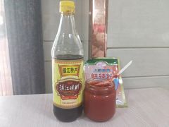 鲜辣粉-周震馄饨