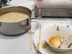 -红鼎豆捞·非遗鲍皇汤火锅(宝丰路店)