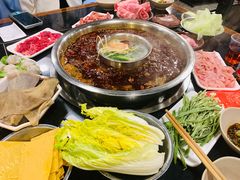 -邓莽子老火锅(中兴路总店)