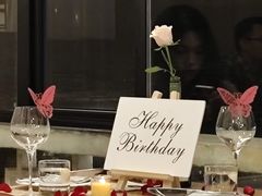 -Mark&Mars Restaurant