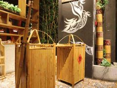 -吃饭皇帝大(解放西路店)