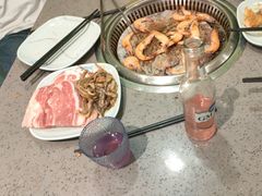 -金滏山烤肉·海鲜·火锅自助餐厅(襄阳万达店)