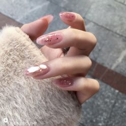 -Pink You美甲洗眉纹绣定制中心