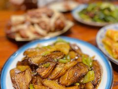 -六禾熏酱小酒馆·东北菜(海甸岛店)
