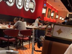 大堂-八合里潮汕鲜牛肉火锅(惠州华贸店)