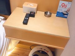 -爱舍美景酒店(燕儿岛路地铁站店)