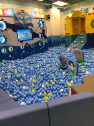 -莫莉幻想儿童乐园(郑州丹尼斯三天地店)