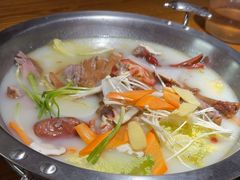 -佬土鹅肠火锅(解放路店)