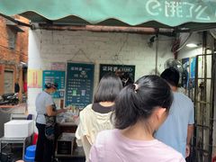 -梁阿婆廿年老牌扣肉糯米饭