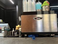 -CowCow其其·牛杂咖啡公司(六运店)