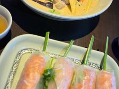 -大头虾越式风味餐厅(光明广场店)