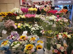 -花邻FloweringLife花艺气球派对(武康大楼店)