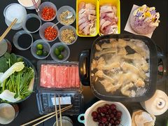 -烹然四季椰子鸡火锅(团结湖总店)