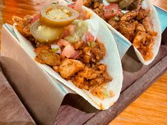 -Famous肥猫墨西哥音乐餐吧(五棵松华熙LIVE店)