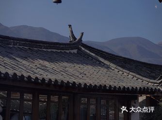 这里有酒有咖啡️能与雪山同框，这才算去了丽江