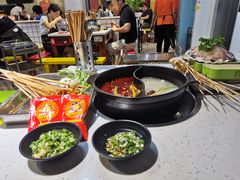 -钢管厂五区小郡肝串串香(奥克斯广场锦城万达店)